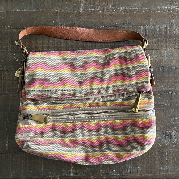 Fossil Explorer Aztec fold over bag/purse - Picture 9 of 16